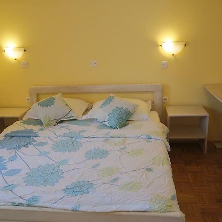 לובראן Guest House Ivo מראה חיצוני תמונה
