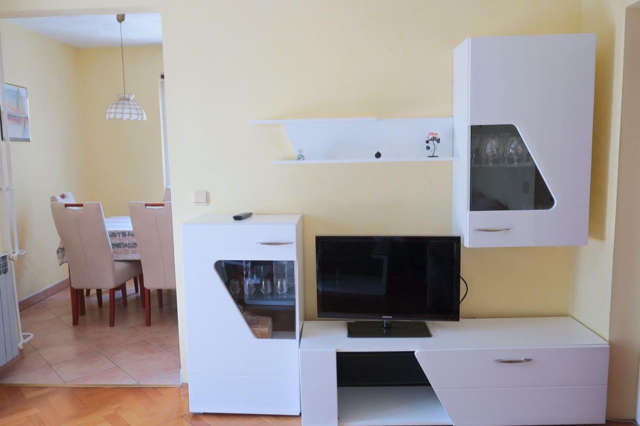 לובראן Guest House Ivo מראה חיצוני תמונה