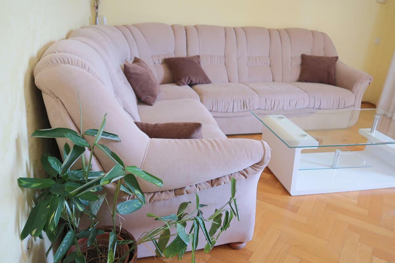 לובראן Guest House Ivo מראה חיצוני תמונה